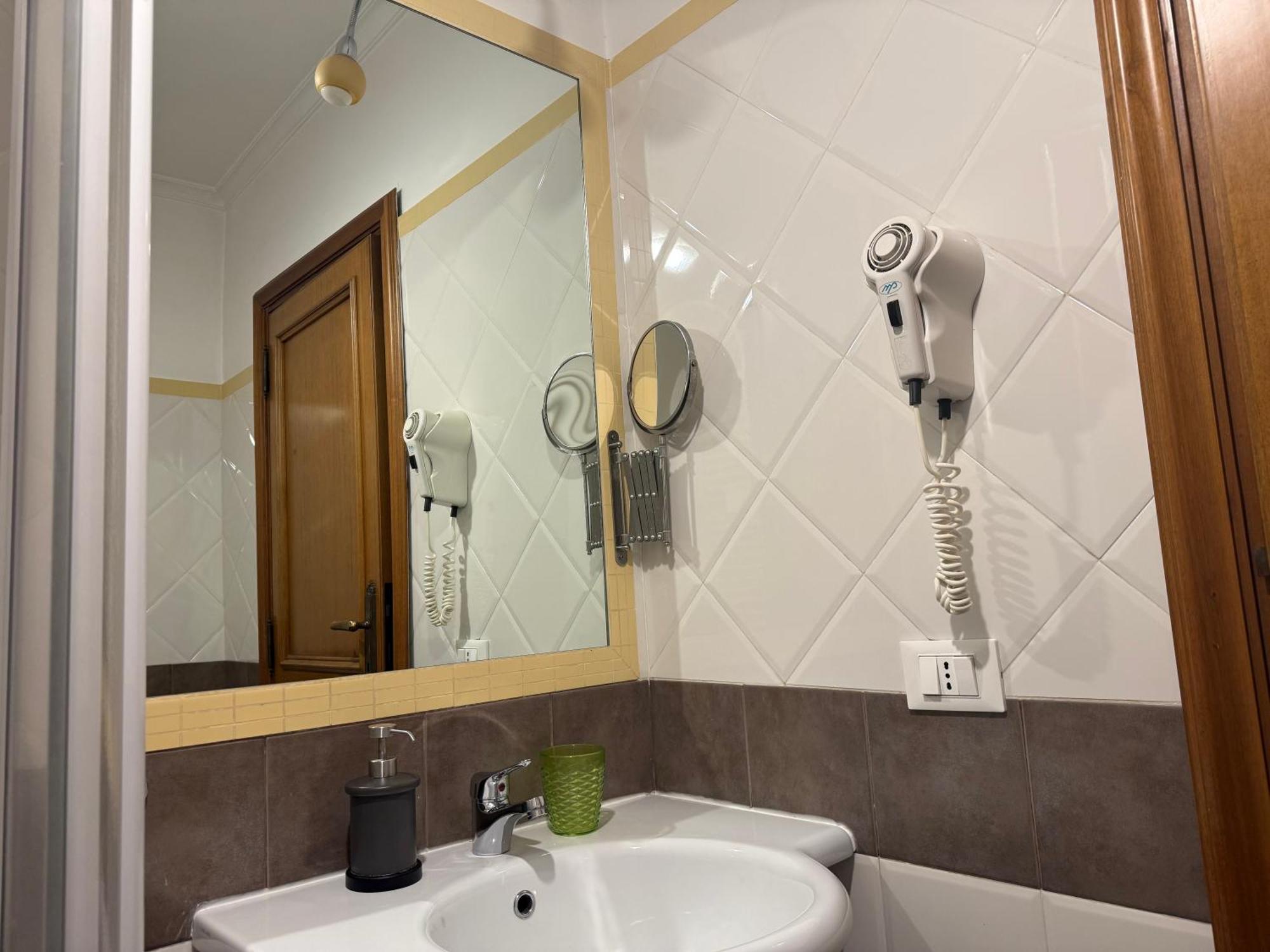 Anthony House, Anthony Floor 3, Castro Pretorio Apartment Roma Ngoại thất bức ảnh